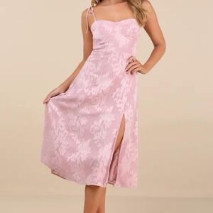 Lulu's Pink Floral Midi Dress
